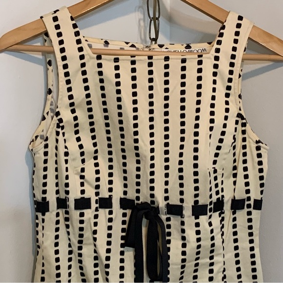 Noviello-Bloom Saks Dress - Picture 2 of 10